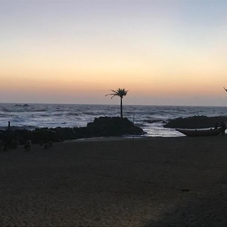 Hotel Beach Rip Rap Cabana And Guest Galle Exterior foto